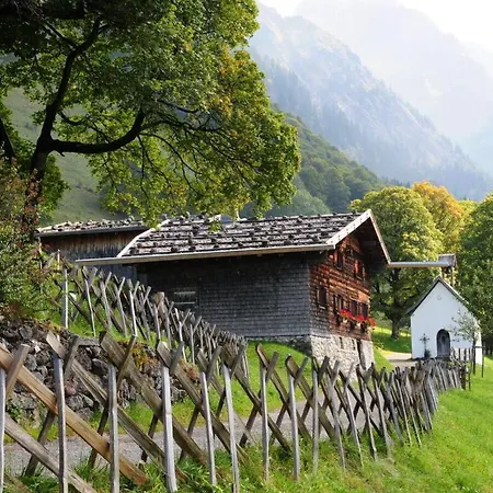 Alpglueck Modern Retreat Оберстдорф